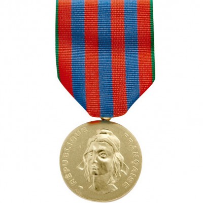 Coupe de Ruban Médaille Commémorative Française 